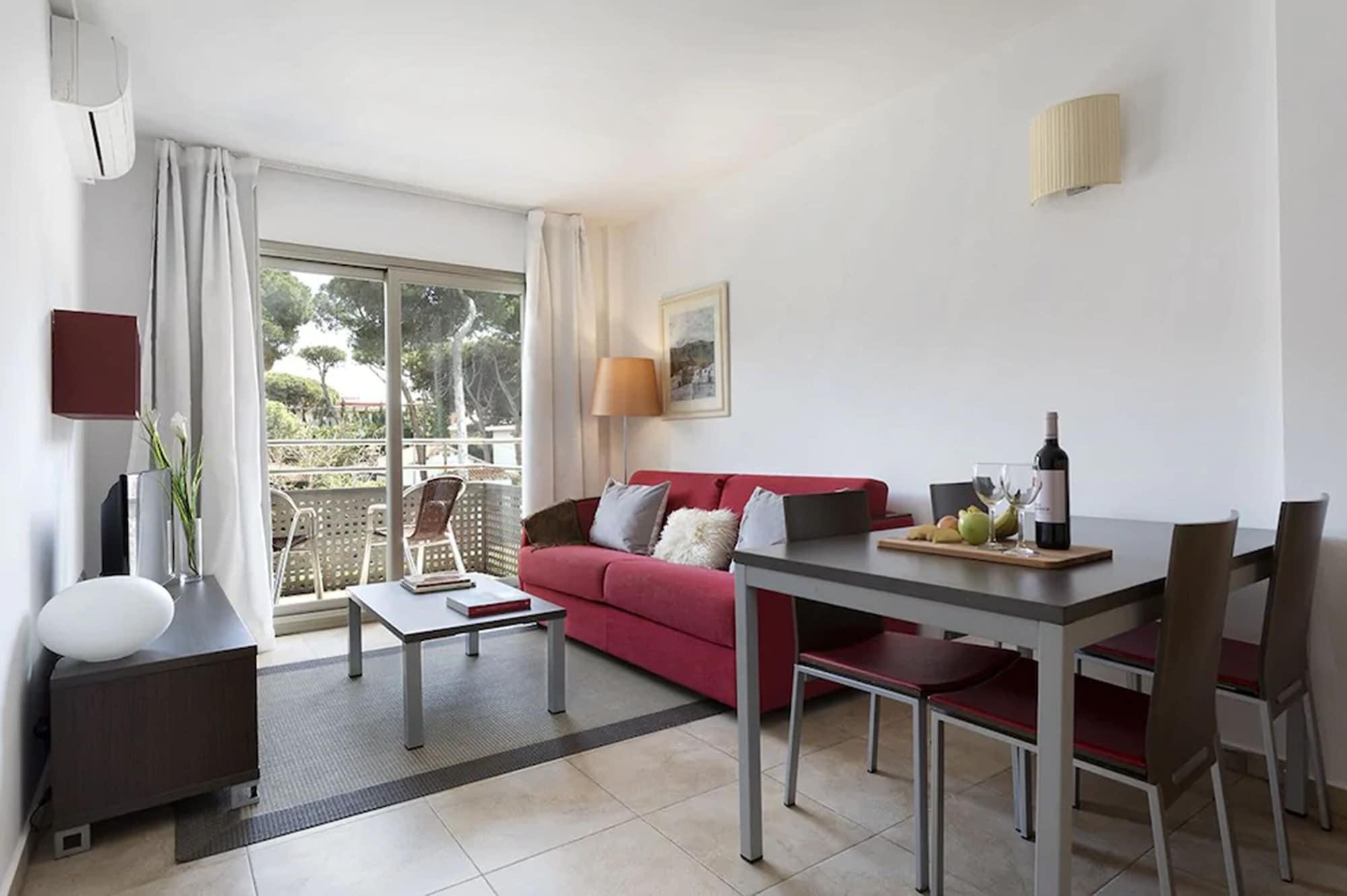 Aparthotel Bardon Castelldefels Exterior photo