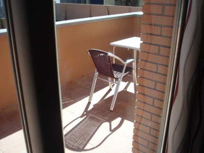 Aparthotel Bardon Castelldefels Exterior photo